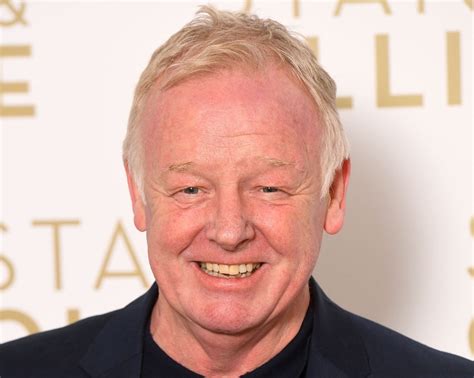 les dennis net worth